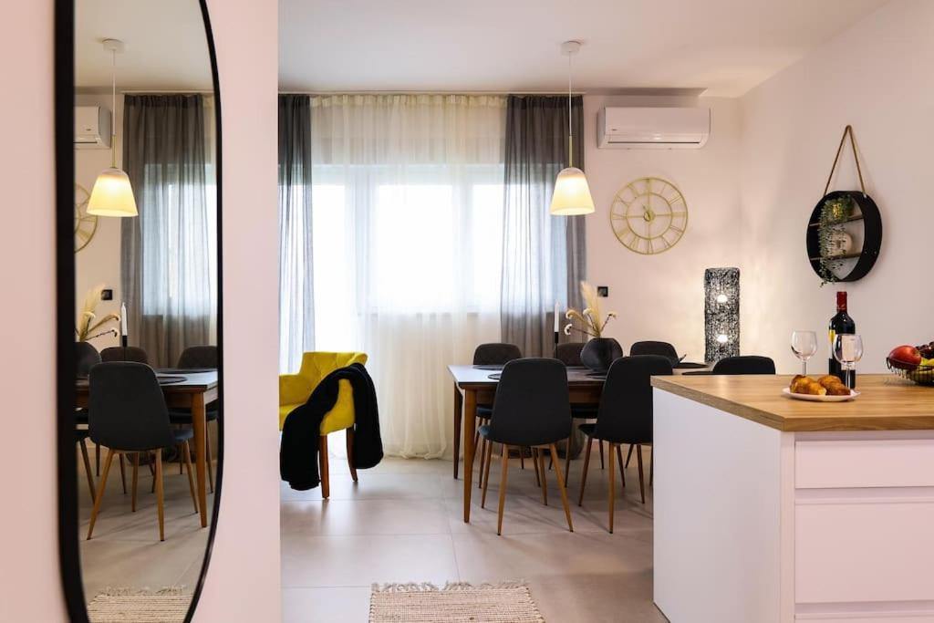 Grgic Apartments - Lux Apt2 - Free Parking Загреб Екстер'єр фото